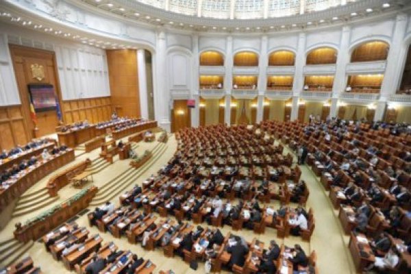 Proiect de lege: parlamentarii să decidă în 24 de ore ridicarea imunităţii
